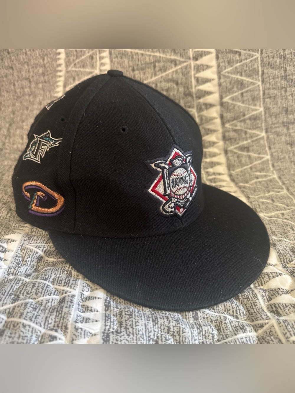 Vintage MLB Twin Enterprise National League Team Logos Fitted Hat Cap 7 7/8